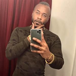 Meet your Posher, Lee